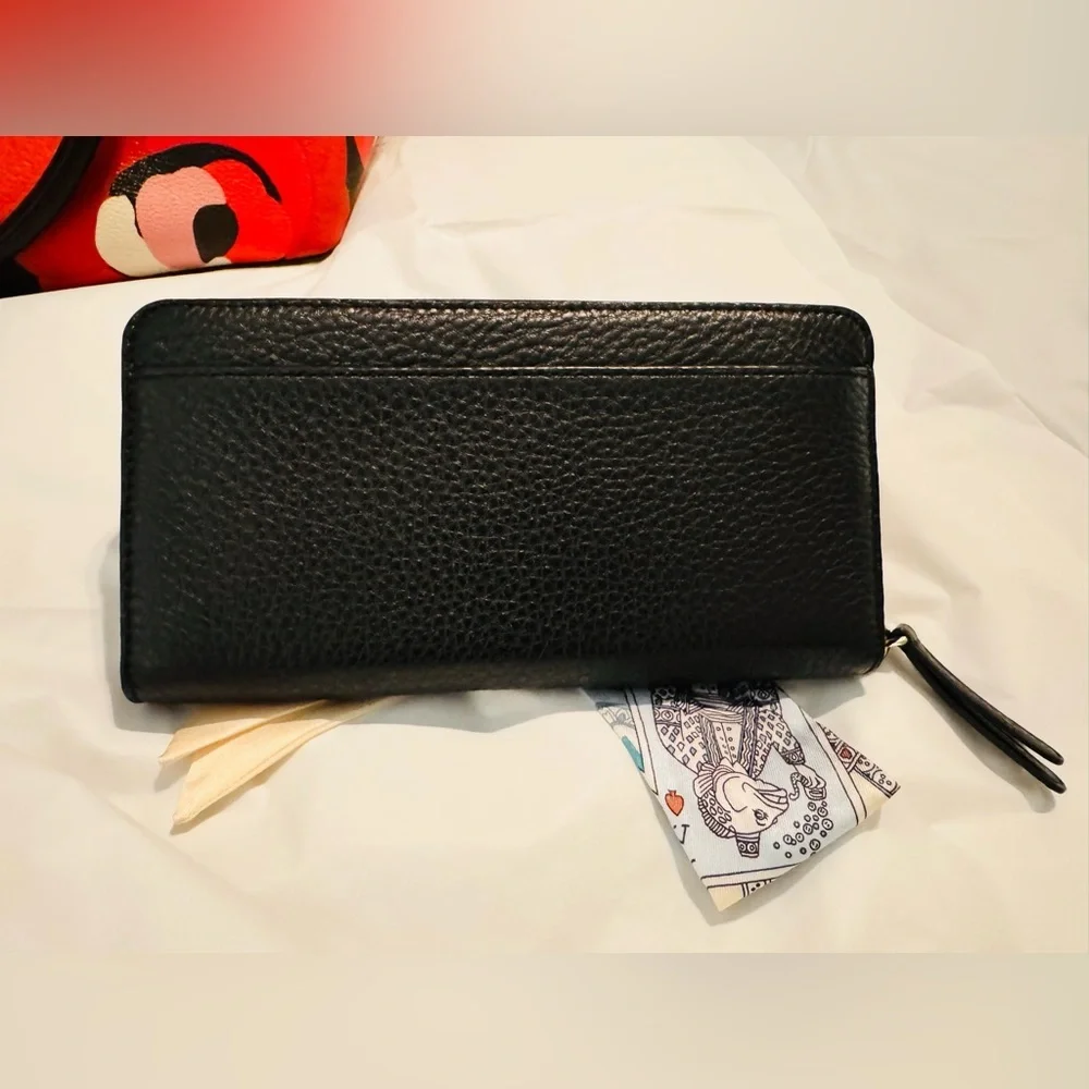 Kate Spade Black Pebbled Leather zip around long wallet Like New